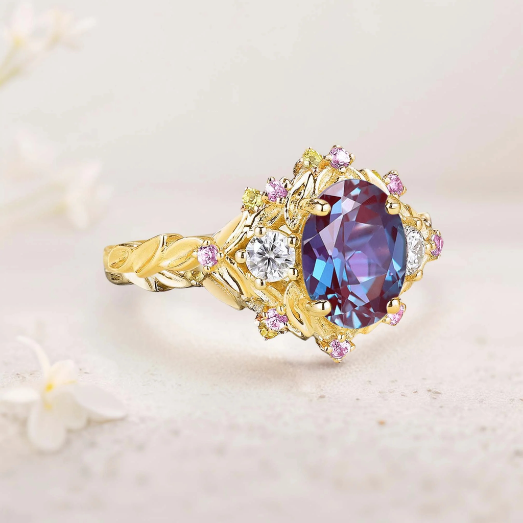 Alexandrite Moissanite Accent Ring in Gold Finish – 6×4mm Color-Change Center Stone