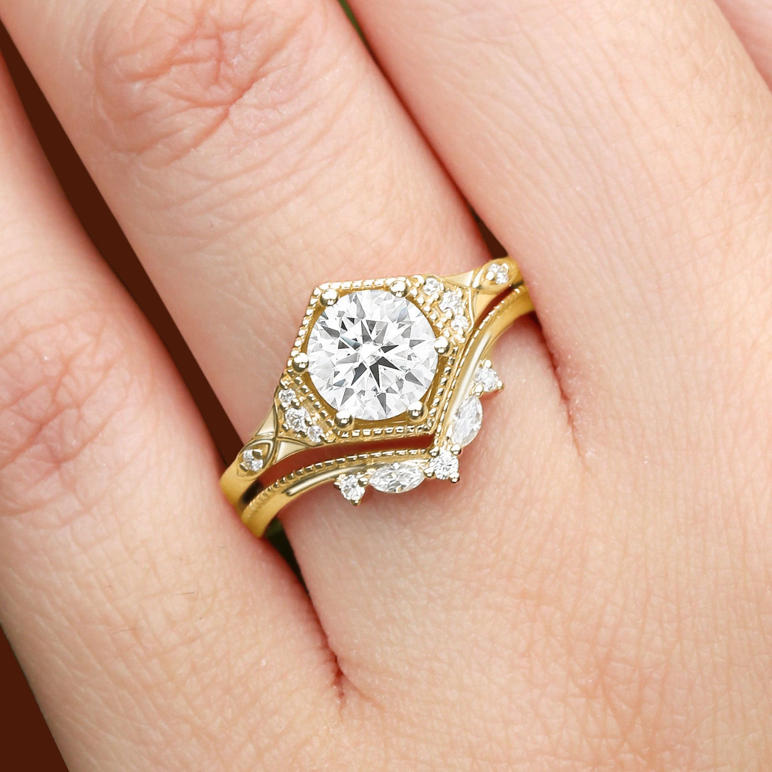 Gold-Plated Sterling Silver Moissanite Set Ring – 6mm Center Stone