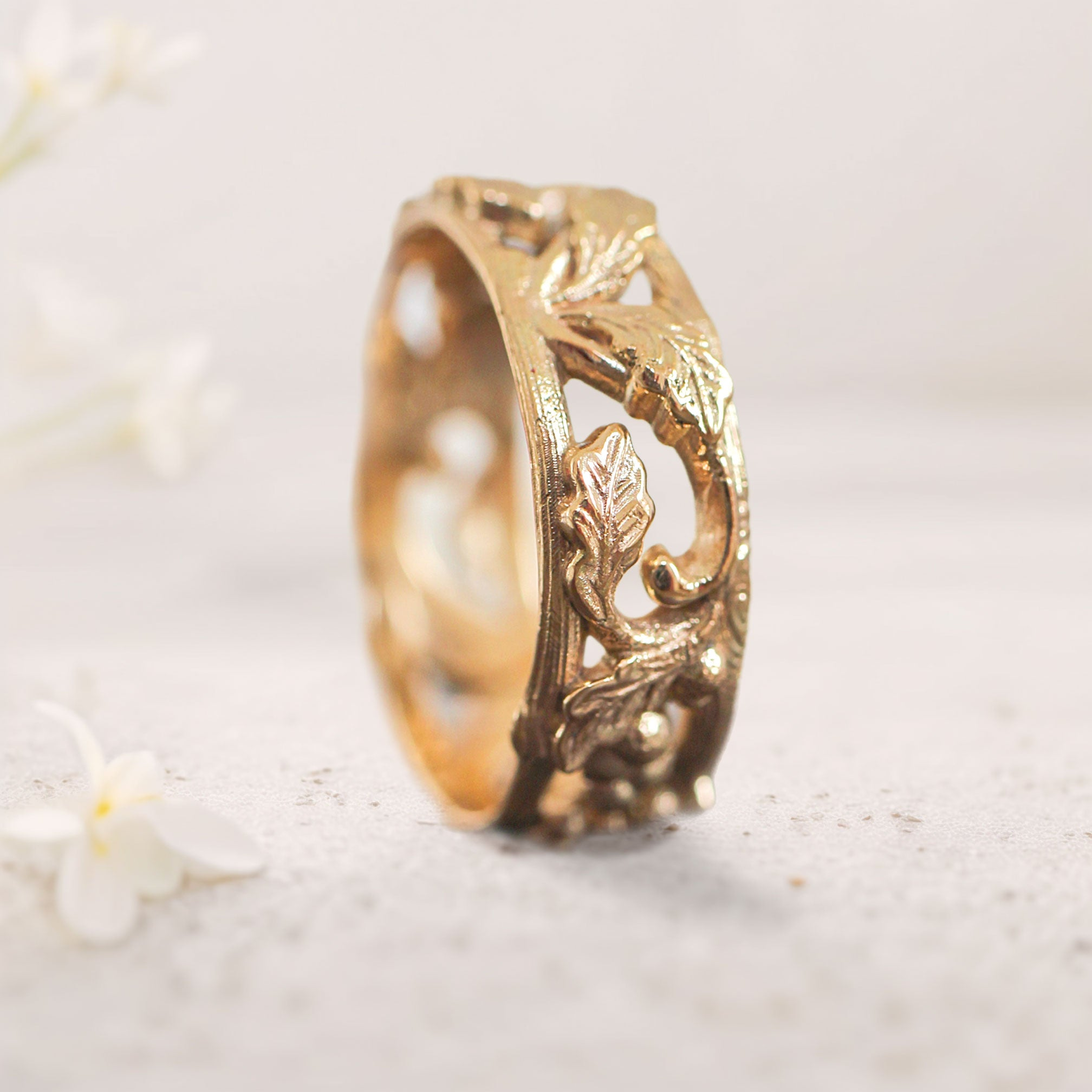 Minimalist White Gold Plated Sterling Silver Band – 925 Silver Women’s Ring US 8