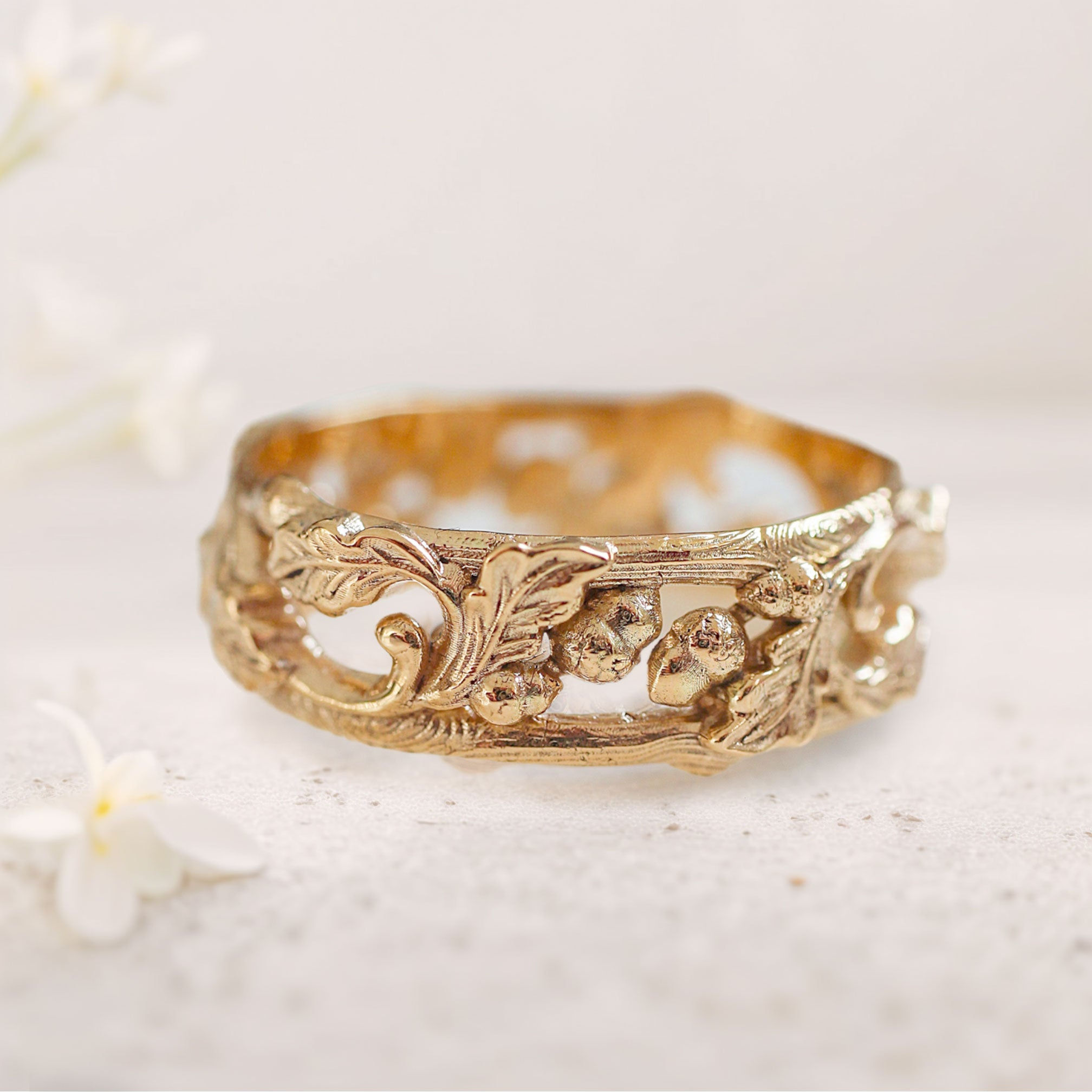 Minimalist White Gold Plated Sterling Silver Band – 925 Silver Women’s Ring US 8