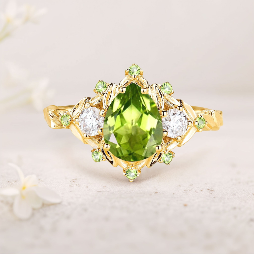 Gold-Plated 18K Silver Ring with 8x6mm Peridot and Moissanite Accents – Elegant Stacking Ring