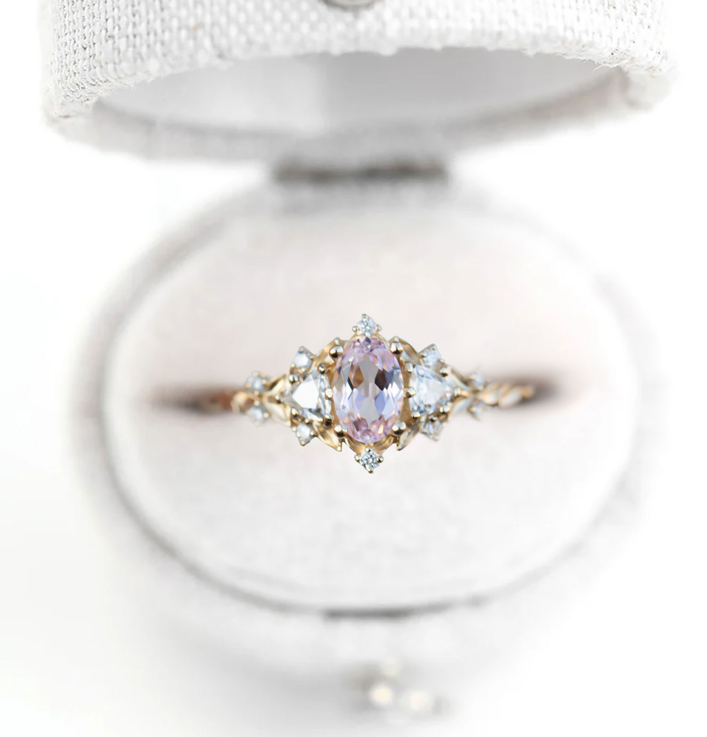 Padparadscha Sapphire Moissanite Accent Ring in 18K Gold – 6×4mm Center Stone